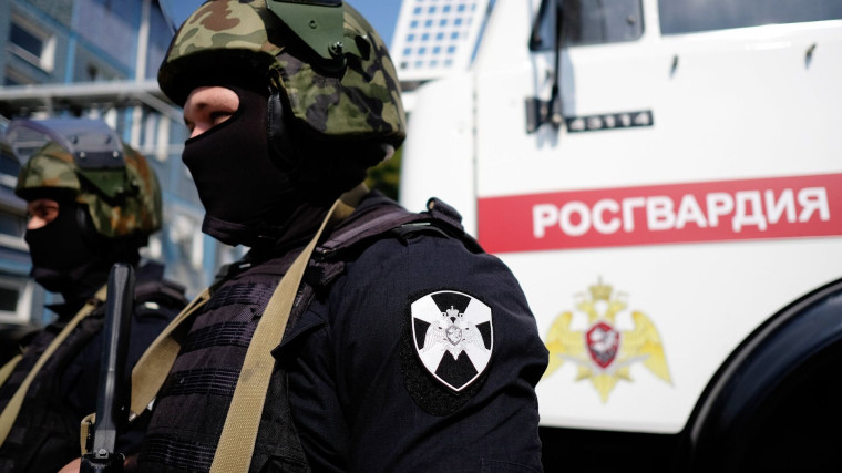 Росгвардия приглашает всех желающих пополнить свои ряды. Росгвардия приглашает всех желающих пополнить свои ряды.