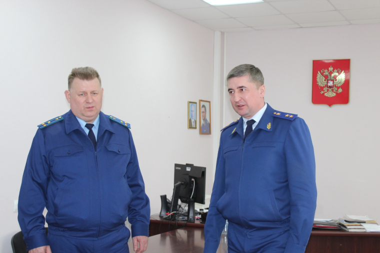 Новый прокурор в Красноармейской прокуратуре. Новый прокурор в Красноармейской прокуратуре.