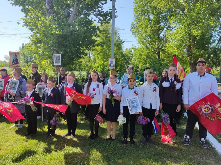 Торжественный митинг в селе Гусево Рогаткинского МО. Торжественный митинг в селе Гусево Рогаткинского МО.