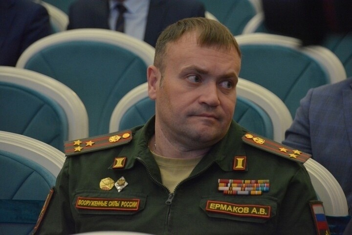 После окончания частичной мобилизации в Саратовской области сменился военный комиссар. После окончания частичной мобилизации в Саратовской области сменился военный комиссар.
